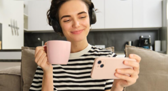 Story Updates & Daily Life Moments